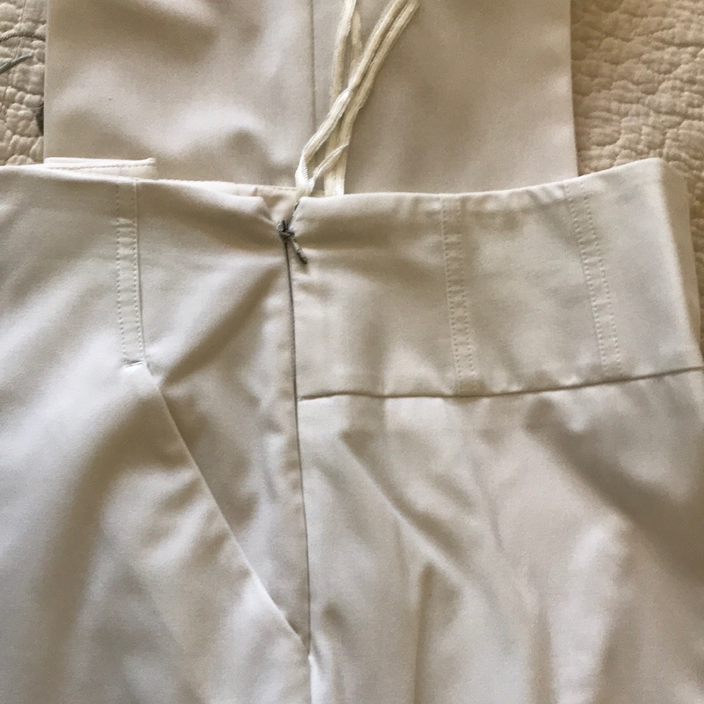 Fully lined white slacks - Picture 2 of 6